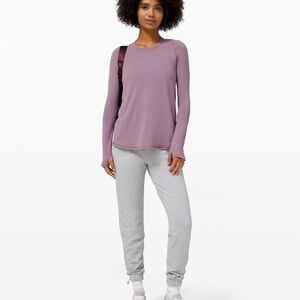 Rare!! Lululemon tuck and flow in heathered mulberry